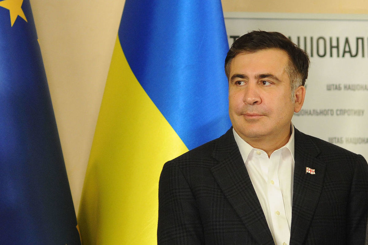 Аваков призвал прорвавшегося на Украину Саакашвили оформиться на госгранице Аваков призвал прорвавшегося на Украину Саакашвили оформиться на госгранице