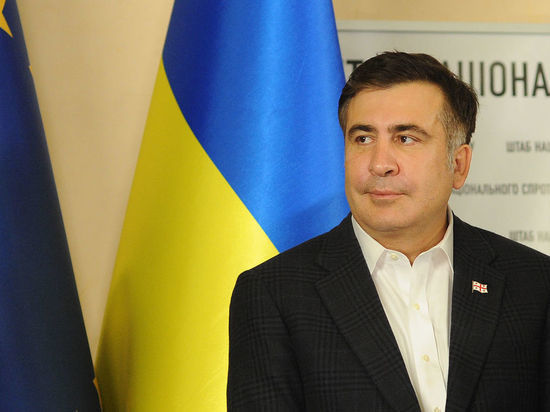 Саакашвили собирает друзей: опальный политик настраивает против Порошенко украинскую диаспору Саакашвили собирает друзей: опальный политик настраивает против Порошенко украинскую диаспору